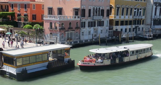 Venice vaporetto 1 at landing stage